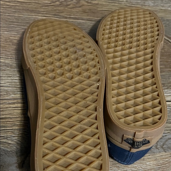 New Vans Unisex Authentic Trainers/Vans Men's Navy Canvas Sneakers with Gum Sole - Picture 11 of 12